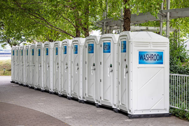 Professional porta potty rental in Newark, IL